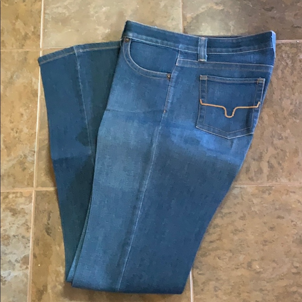 Kimes ranch Betty 17